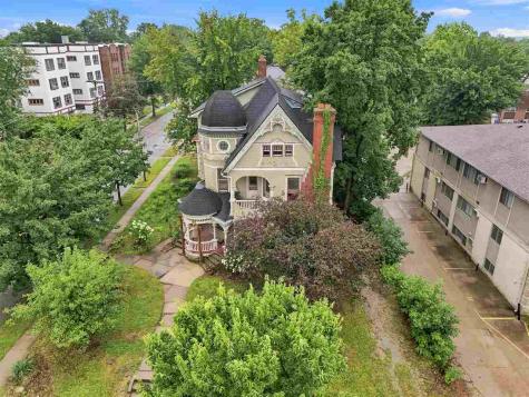 935 E College Street Iowa City IA 52240