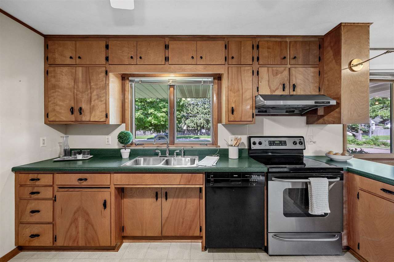 20 N 1st Avenue Iowa City IA 52245
