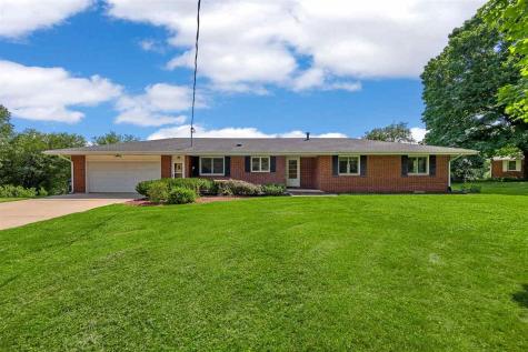 20 N 1st Avenue Iowa City IA 52245