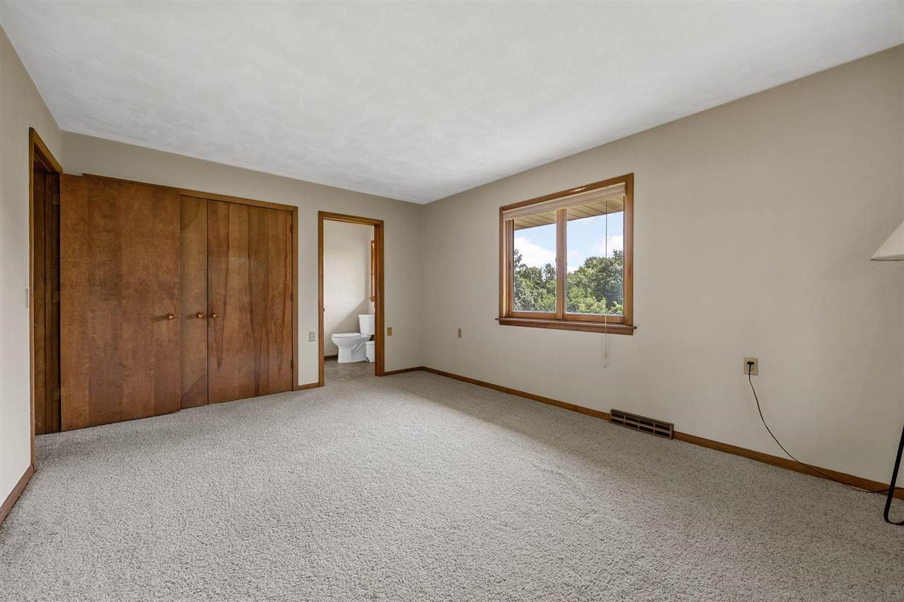 20 N 1st Avenue Iowa City IA 52245