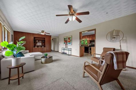 20 N 1st Avenue Iowa City IA 52245