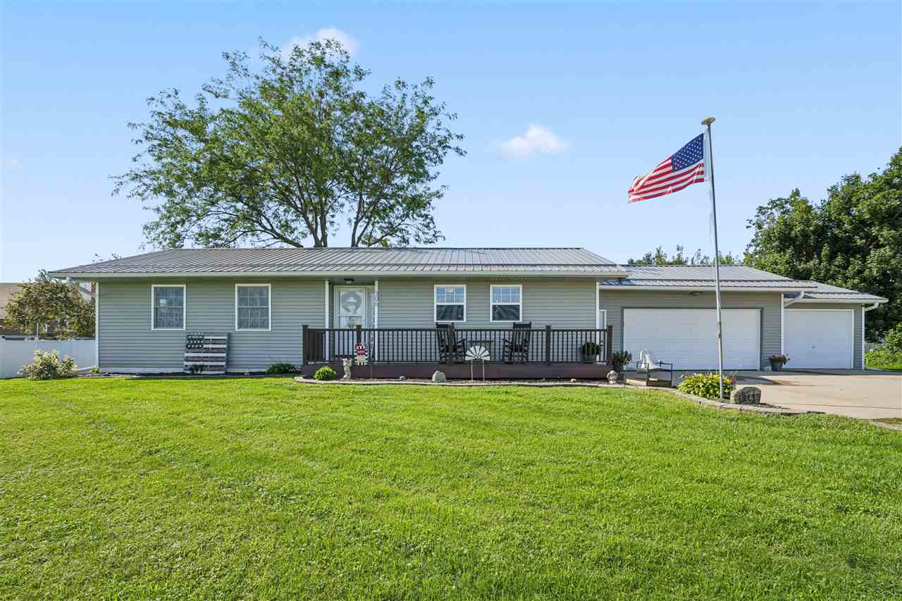 306 4th Avenue Van Horne IA 52346