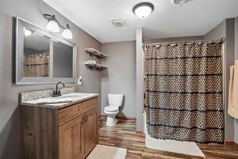306 4th Avenue Van Horne IA 52346