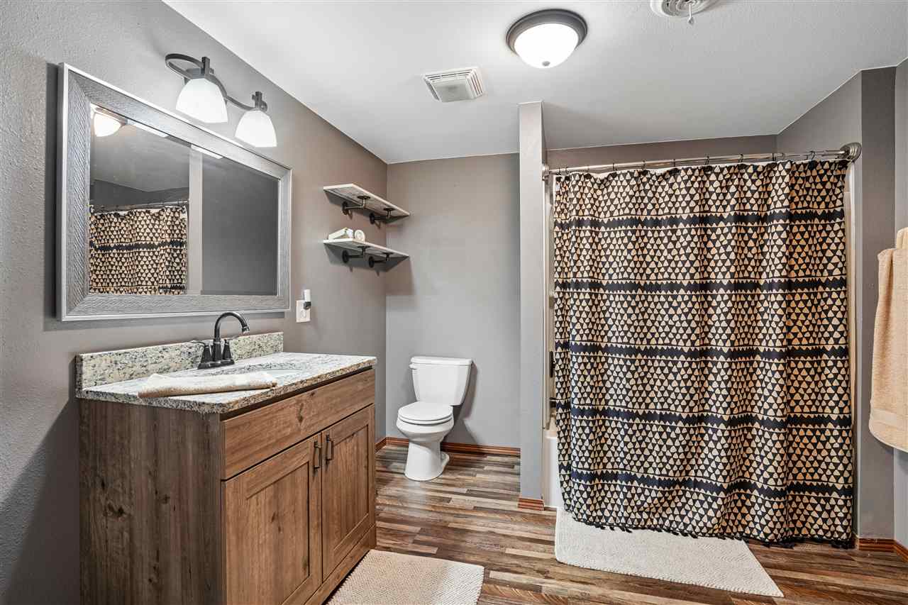 306 4th Avenue Van Horne IA 52346