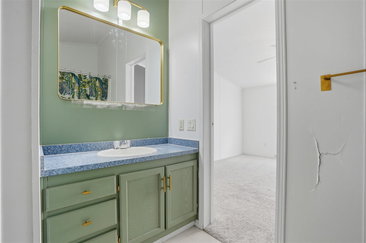 1920 W Main Street Washington IA 52353