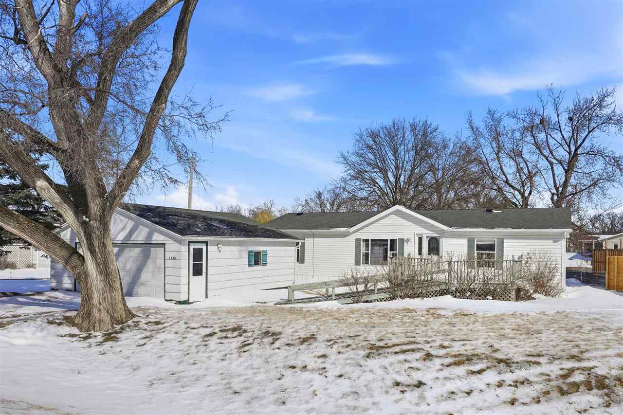1920 W Main Street Washington IA 52353