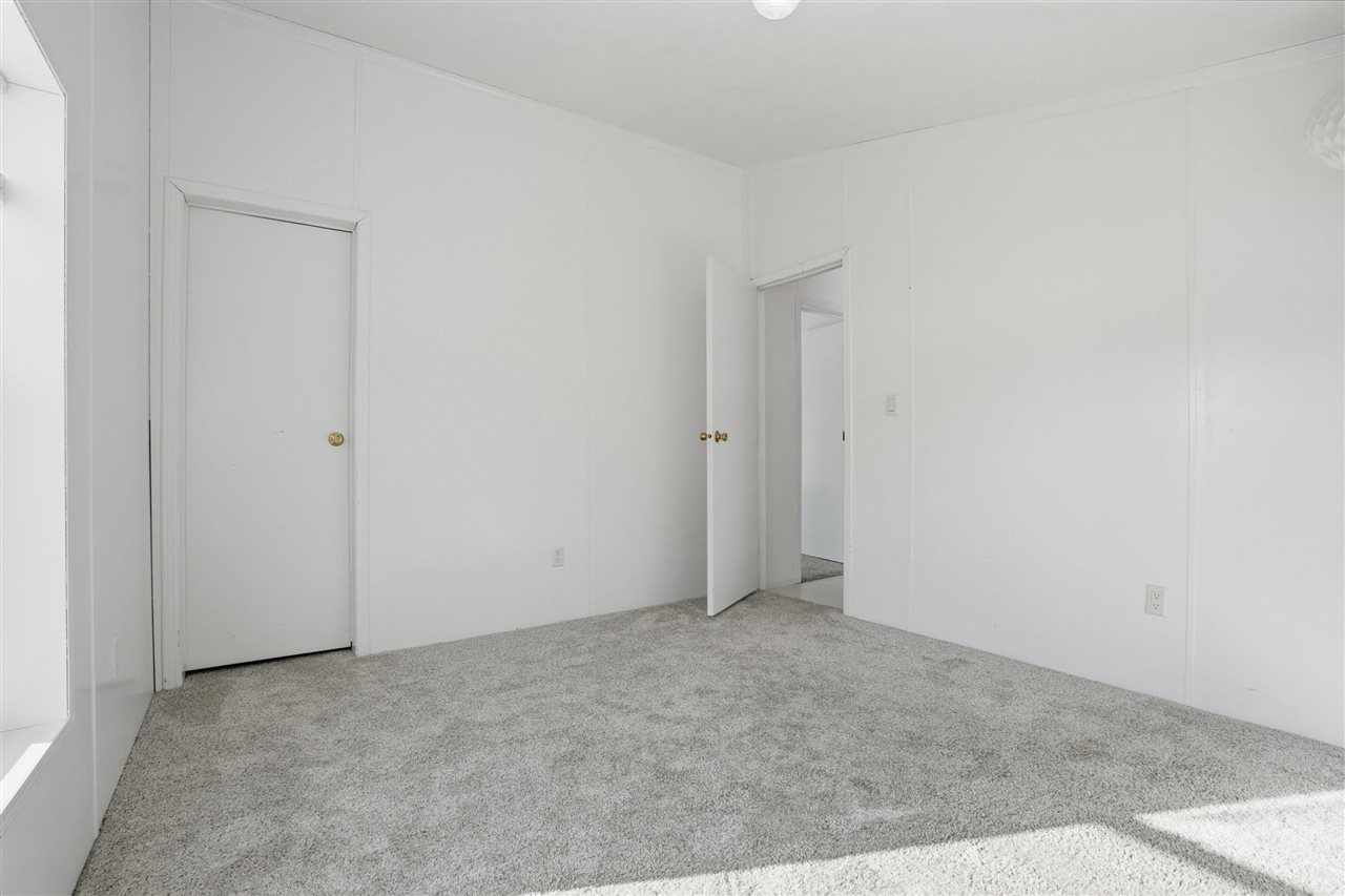 1920 W Main Street Washington IA 52353
