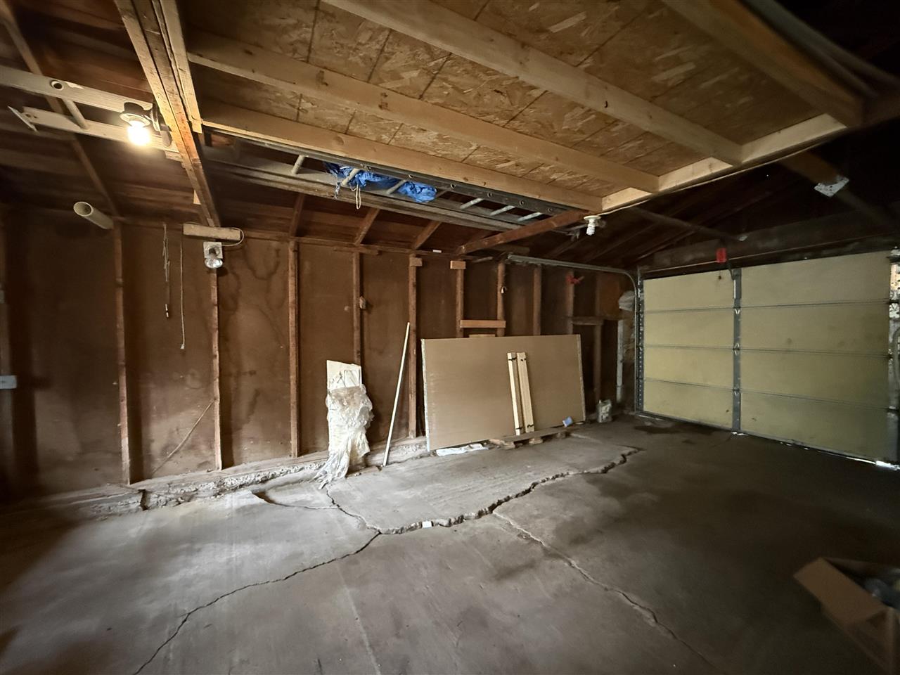 127 W Clark Street North English IA 52316