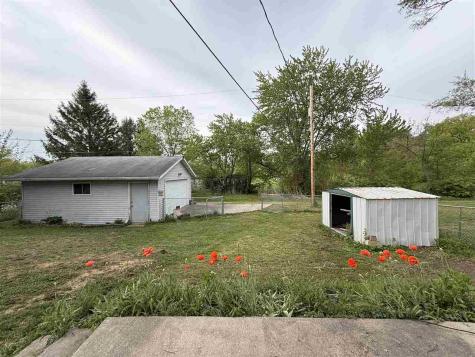 127 W Clark Street North English IA 52316