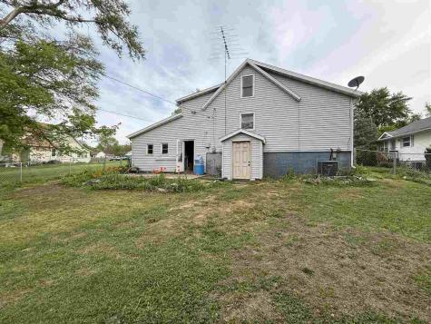 127 W Clark Street North English IA 52316