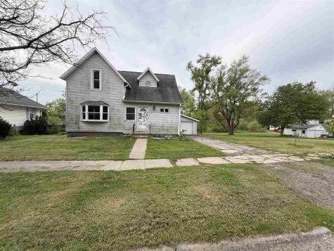 127 W Clark Street North English IA 52316