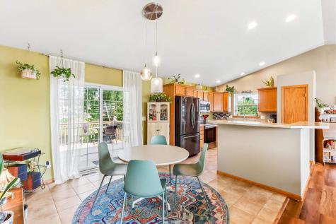 235 N Mckenzie Lane North Liberty IA 52317