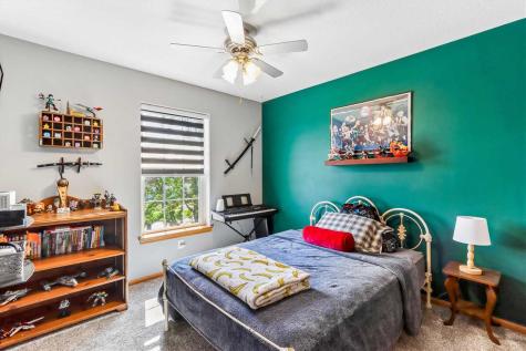 235 N Mckenzie Lane North Liberty IA 52317