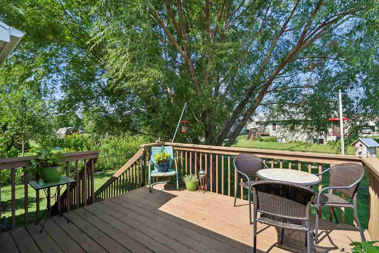 235 N Mckenzie Lane North Liberty IA 52317