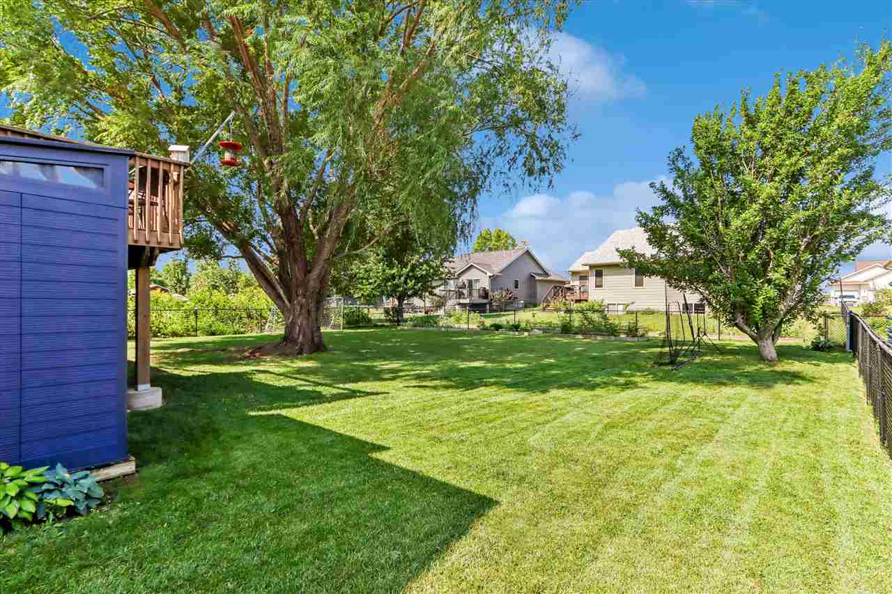 235 N Mckenzie Lane North Liberty IA 52317
