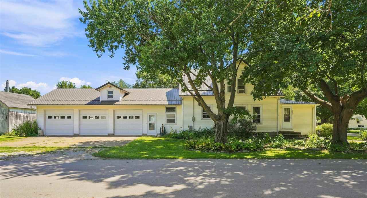 300 E Linn Street Lone Tree IA 52755