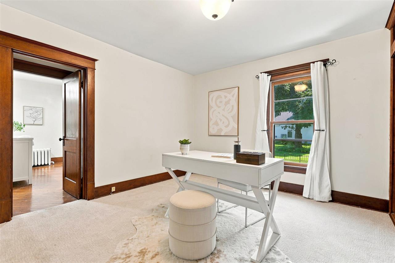 300 E Linn Street Lone Tree IA 52755