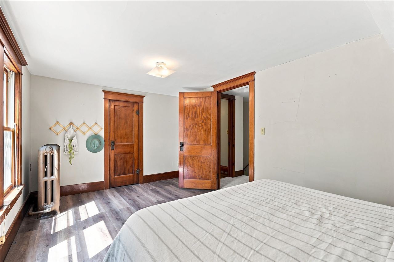 300 E Linn Street Lone Tree IA 52755