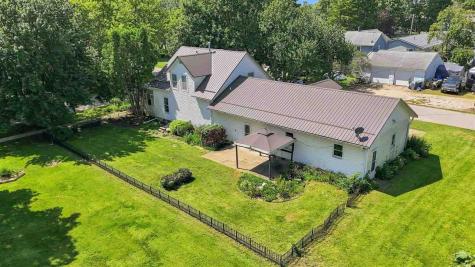 300 E Linn Street Lone Tree IA 52755