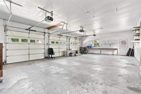 300 E Linn Street Lone Tree IA 52755
