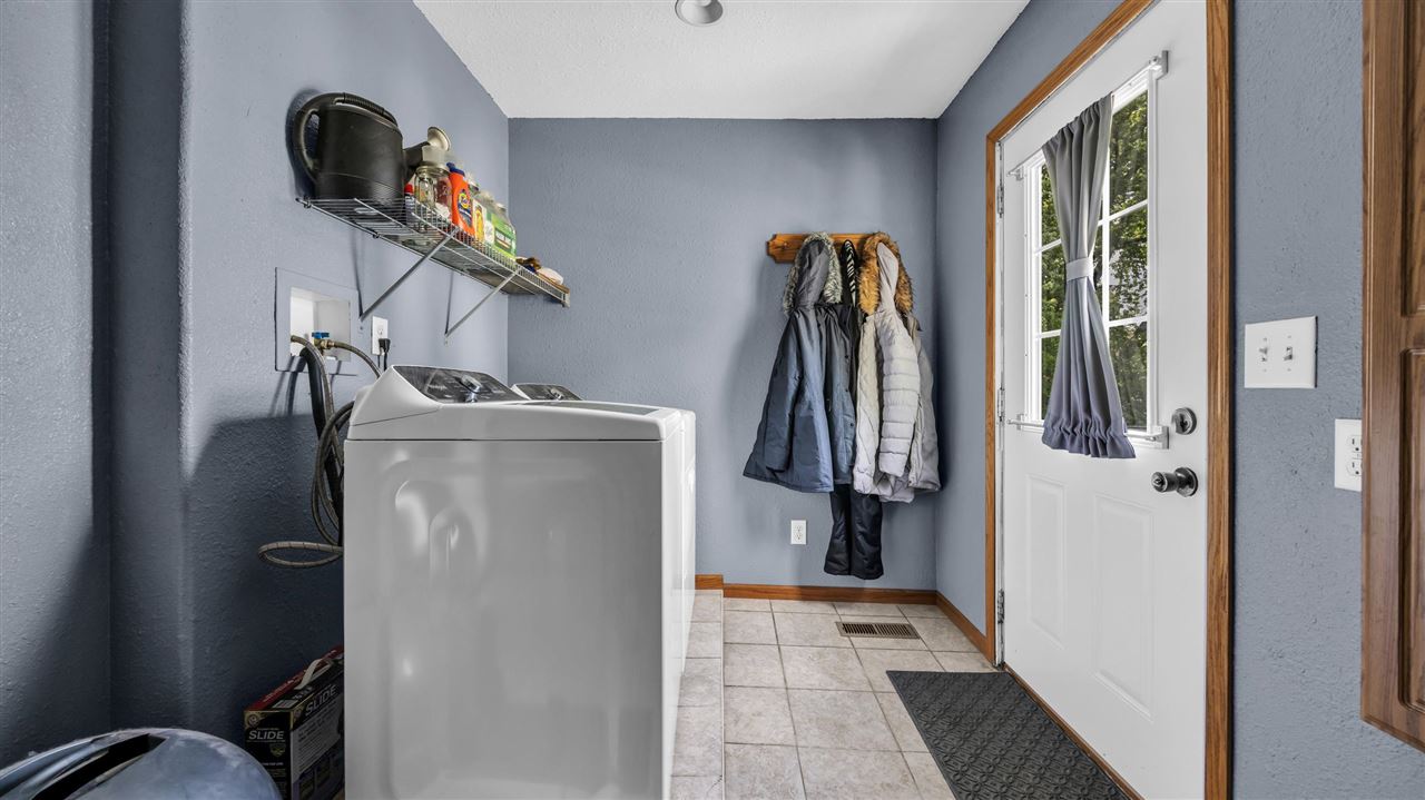 502 W 4th Street Tipton IA 52772