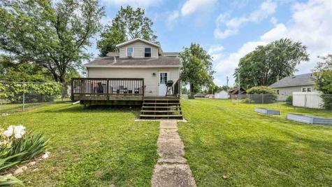 502 W 4th Street Tipton IA 52772