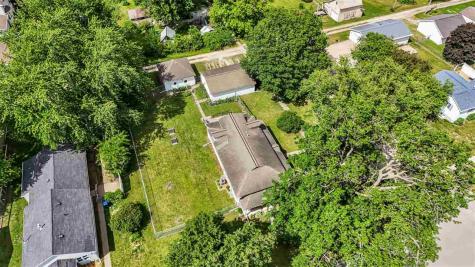 502 W 4th Street Tipton IA 52772