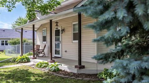 502 W 4th Street Tipton IA 52772