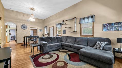 502 W 4th Street Tipton IA 52772