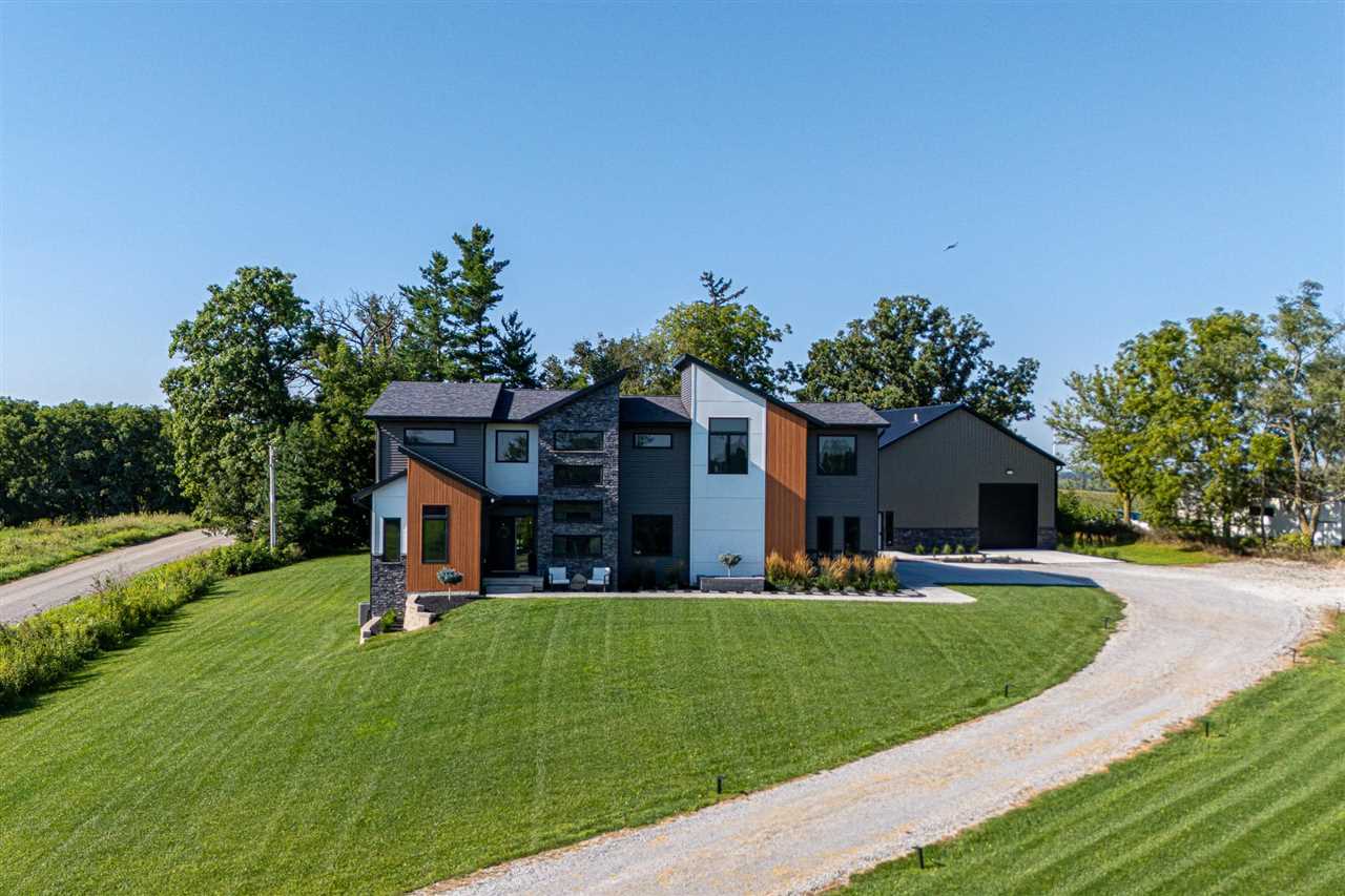 4615 Elynn Lane NE Solon IA 52333