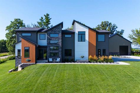 4615 Elynn Lane NE Solon IA 52333