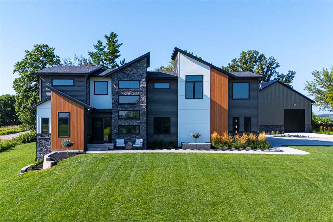 4615 Elynn Lane NE Solon IA 52333
