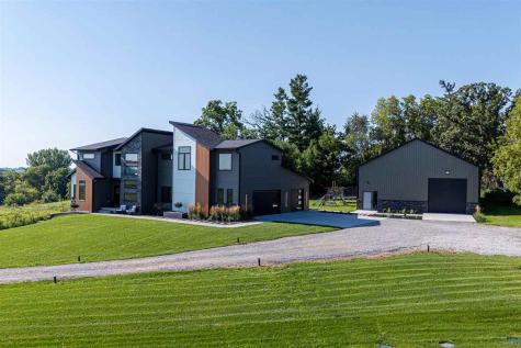 4615 Elynn Lane NE Solon IA 52333