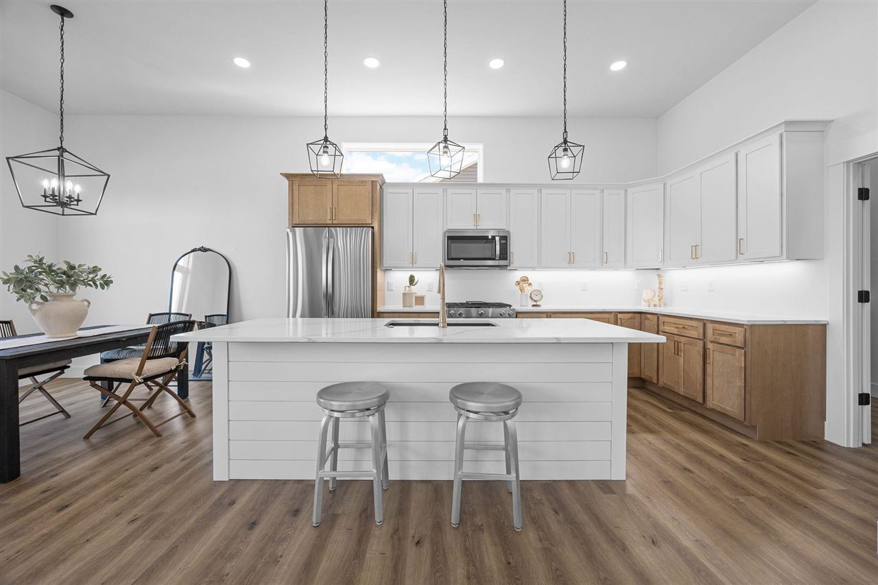 200 Cherry Park Drive NW Cedar Rapids IA 52405