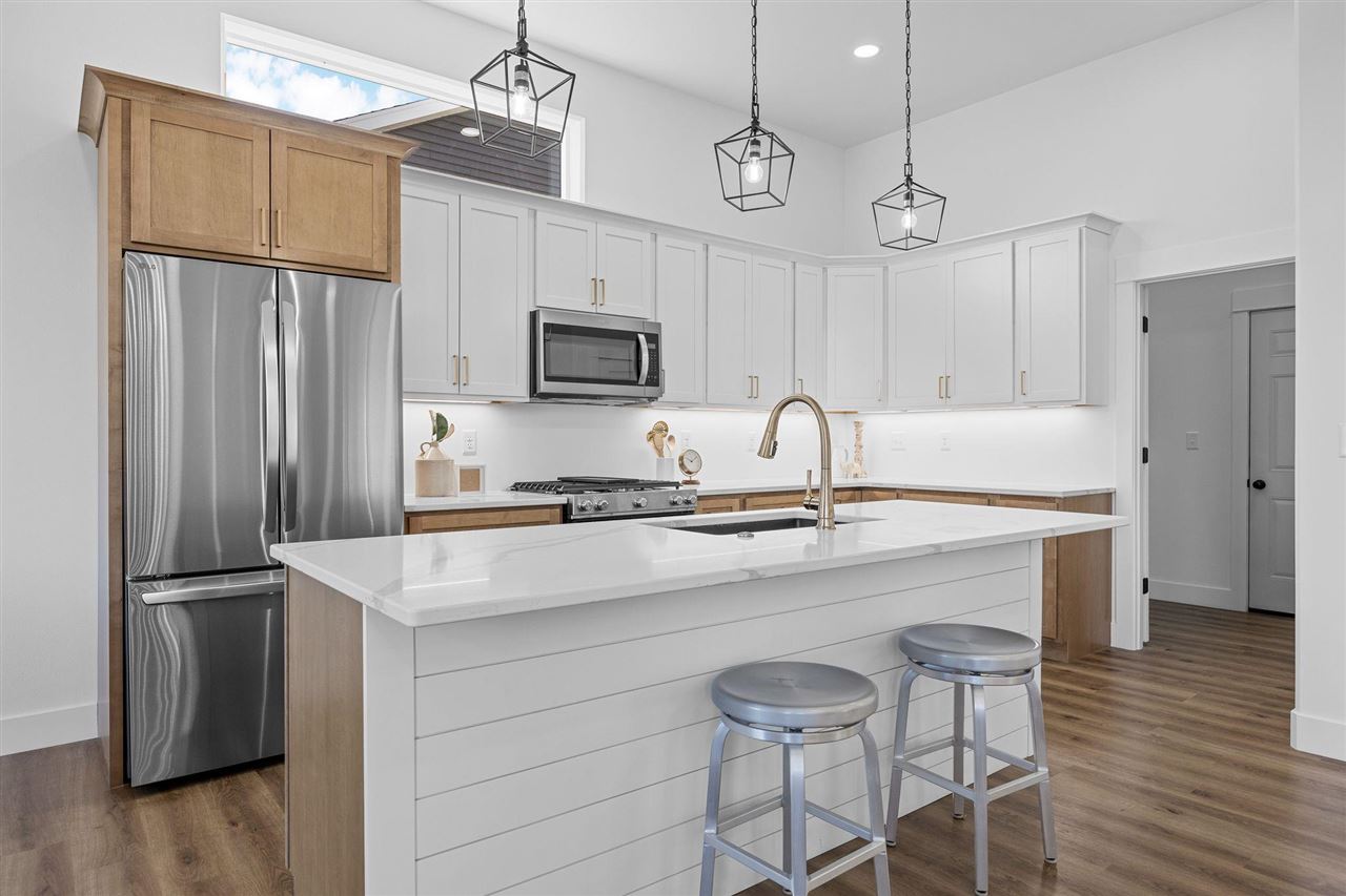 200 Cherry Park Drive NW Cedar Rapids IA 52405