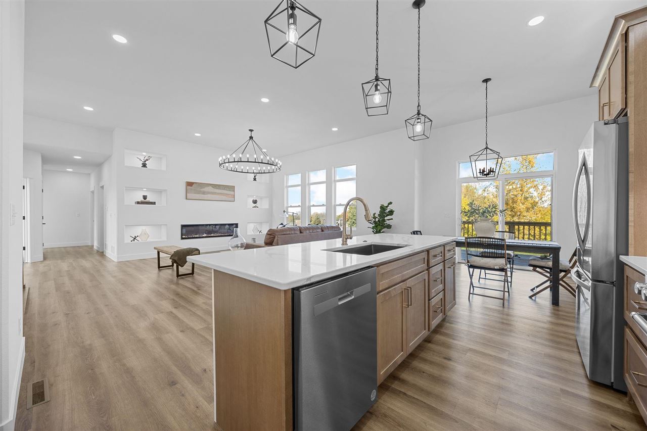 200 Cherry Park Drive NW Cedar Rapids IA 52405