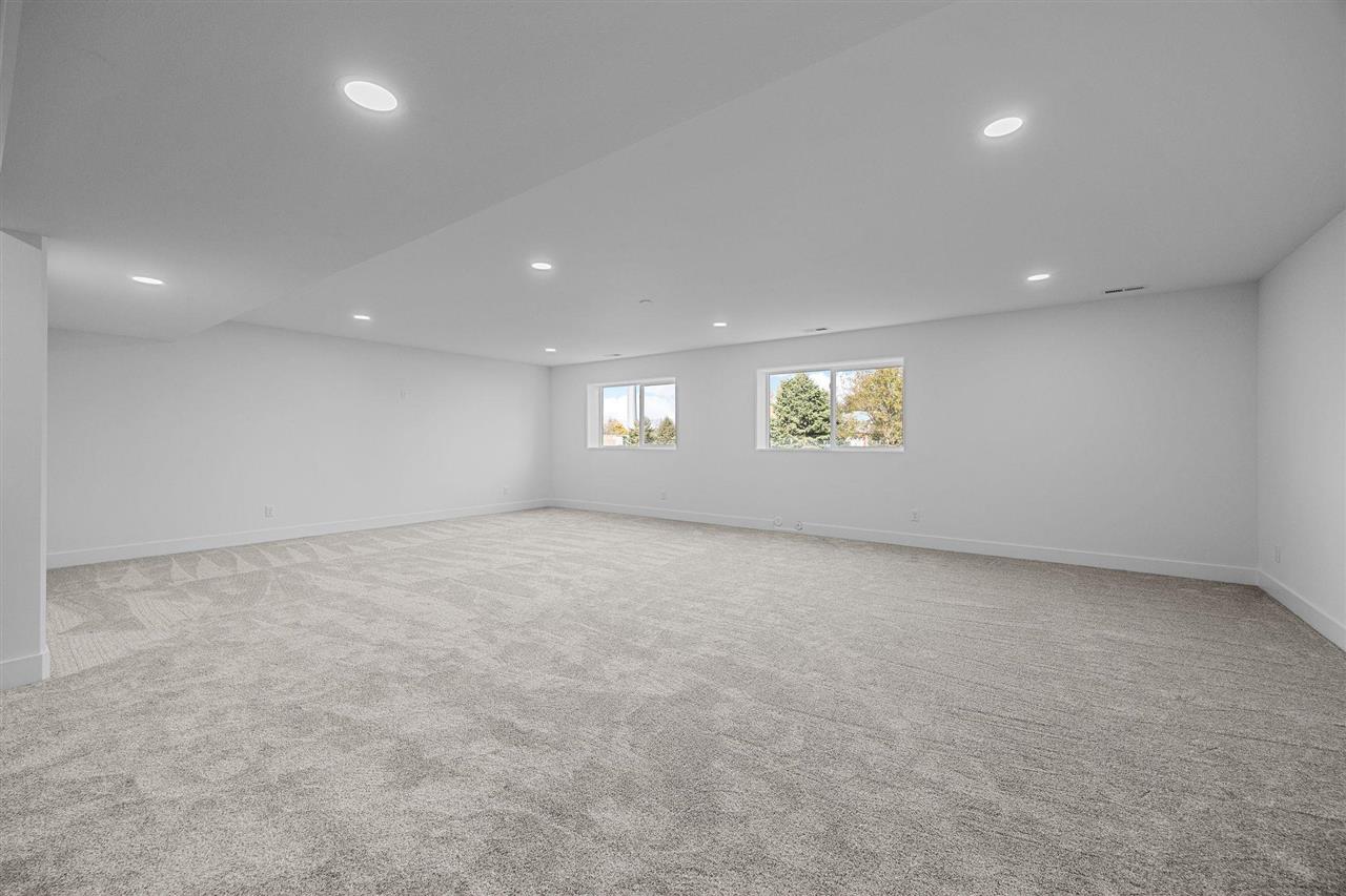 200 Cherry Park Drive NW Cedar Rapids IA 52405