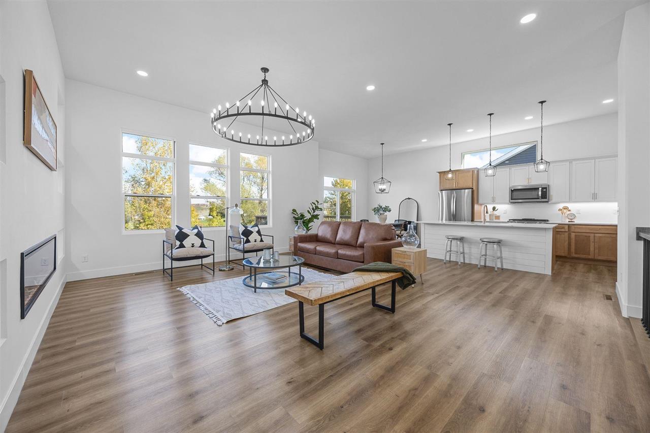 200 Cherry Park Drive NW Cedar Rapids IA 52405