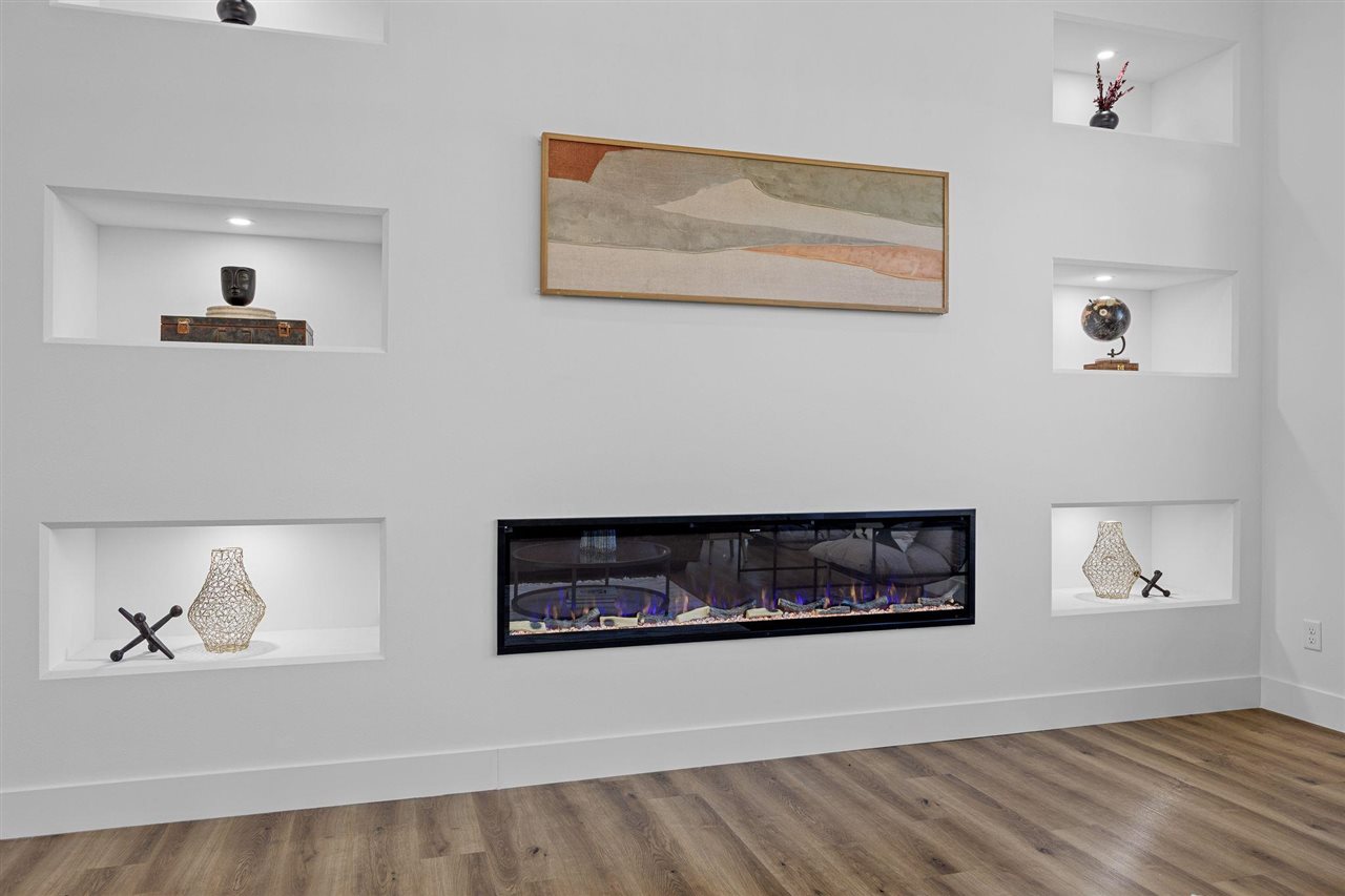 200 Cherry Park Drive NW Cedar Rapids IA 52405