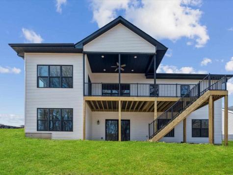 1133 Kona Circle Coralville IA 52241