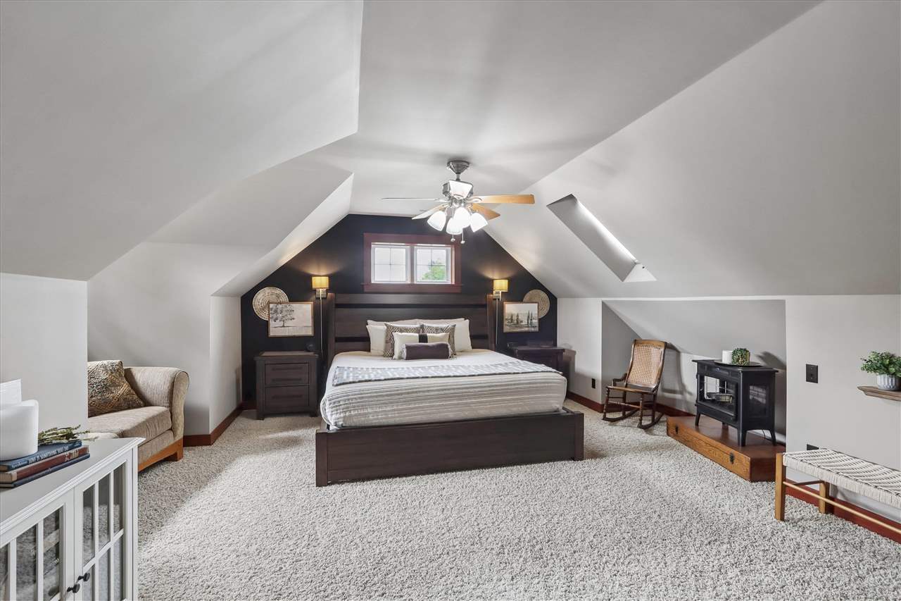 5401 Alburnett Road Marion IA 52302