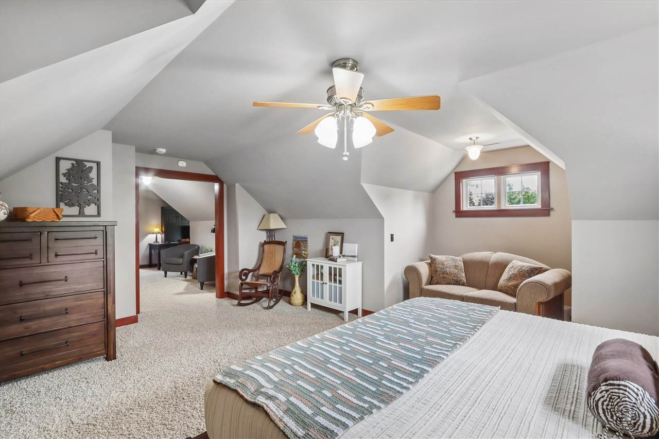 5401 Alburnett Road Marion IA 52302