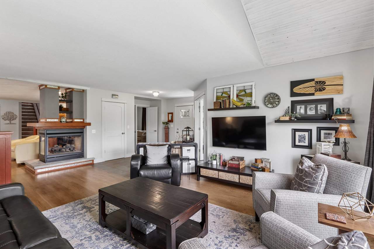 5401 Alburnett Road Marion IA 52302