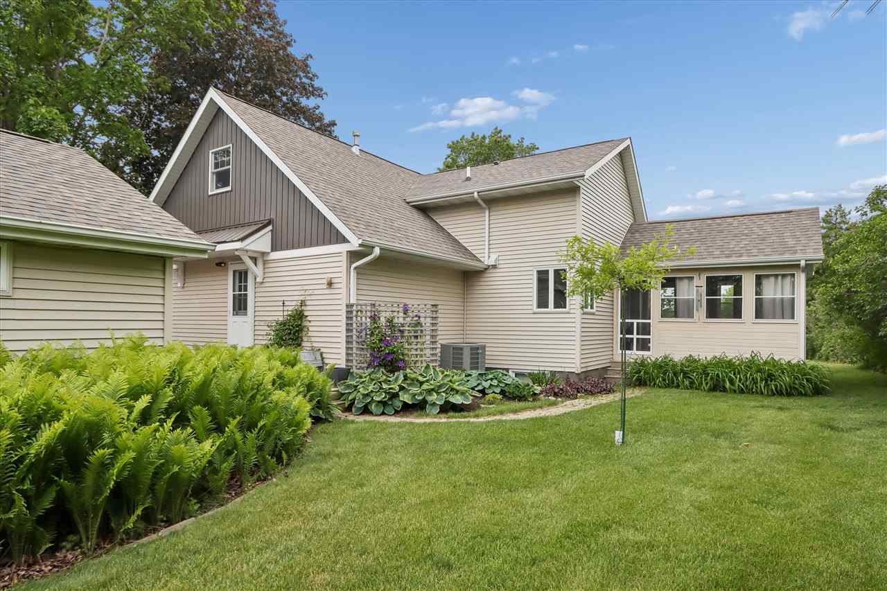 5401 Alburnett Road Marion IA 52302
