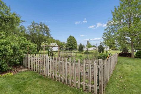 5401 Alburnett Road Marion IA 52302
