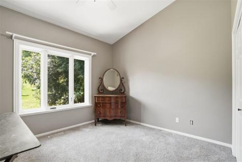 1432 Hickory Hollow Road Solon IA 52333