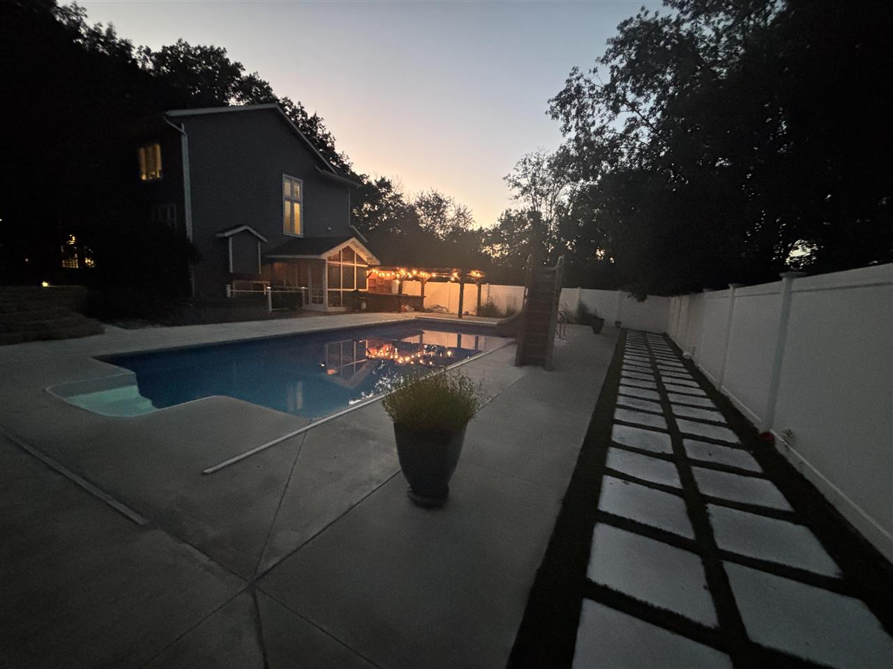 1432 Hickory Hollow Road Solon IA 52333