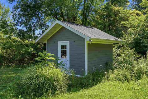 1432 Hickory Hollow Road Solon IA 52333