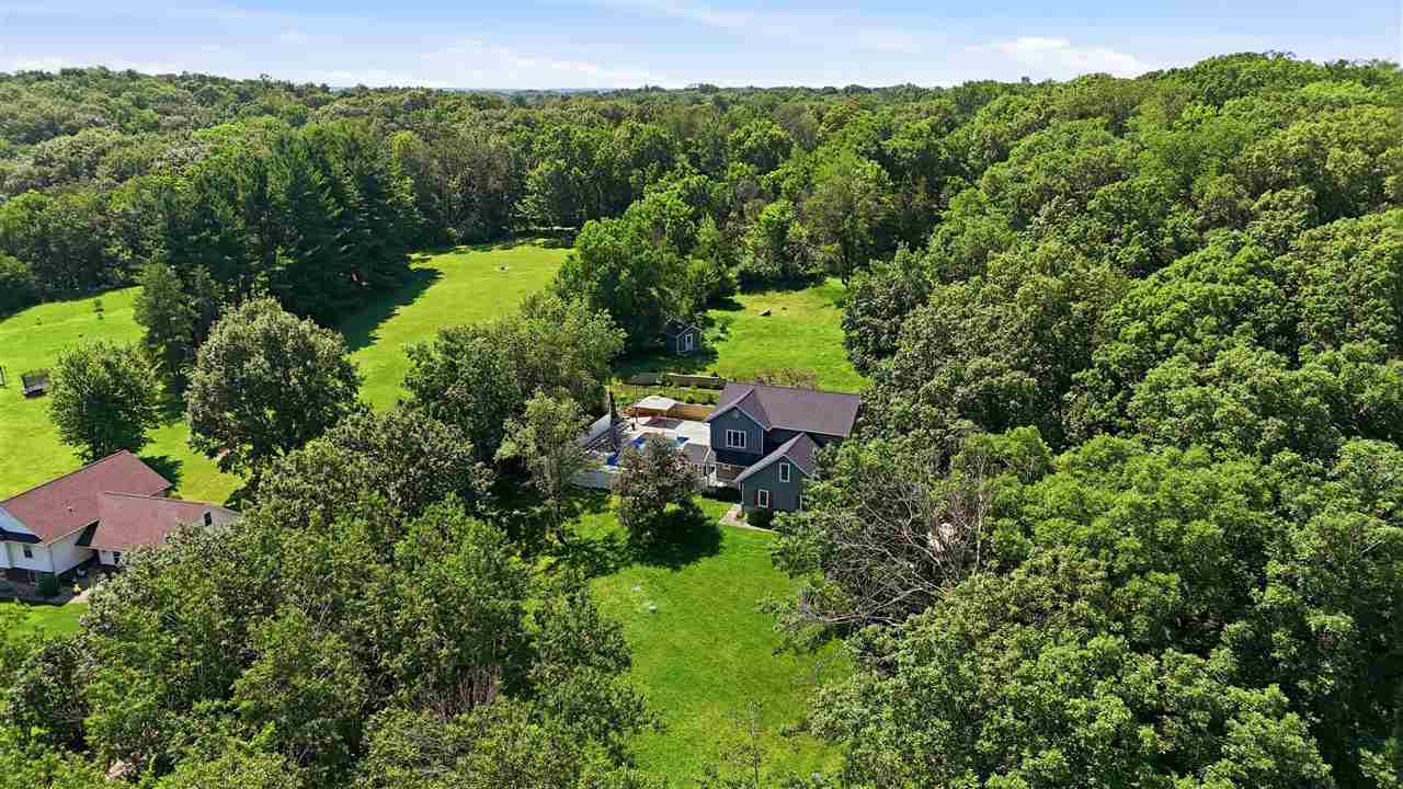 1432 Hickory Hollow Road Solon IA 52333