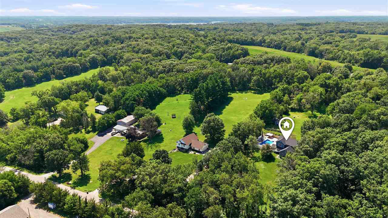 1432 Hickory Hollow Road Solon IA 52333